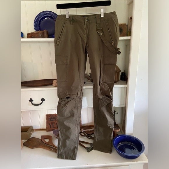 Diesel - Picture 1 of 5